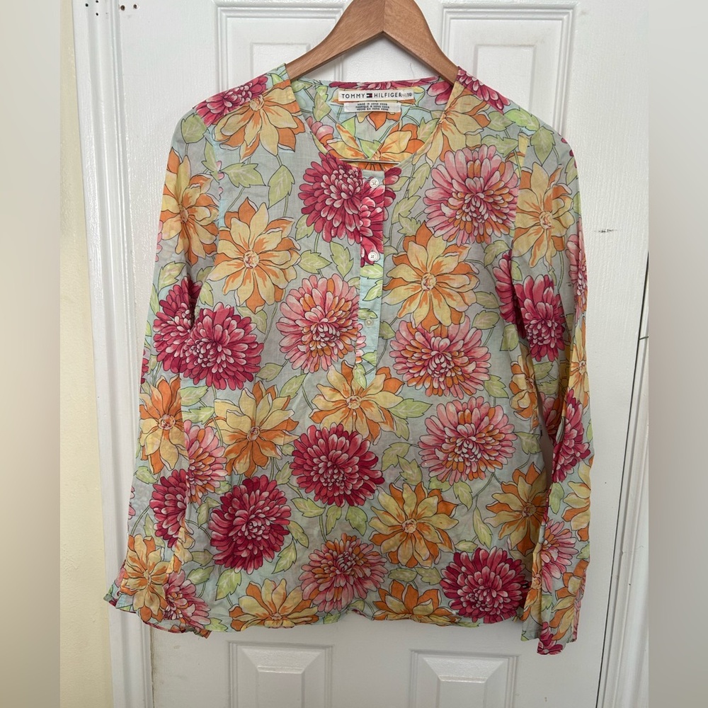 Tommy Hilfiger Size 10 Floral Blouse